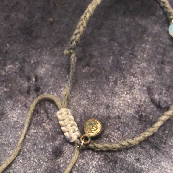 Pura Vida Gray Braided Adjustable Bracelet - Picture 3 of 5